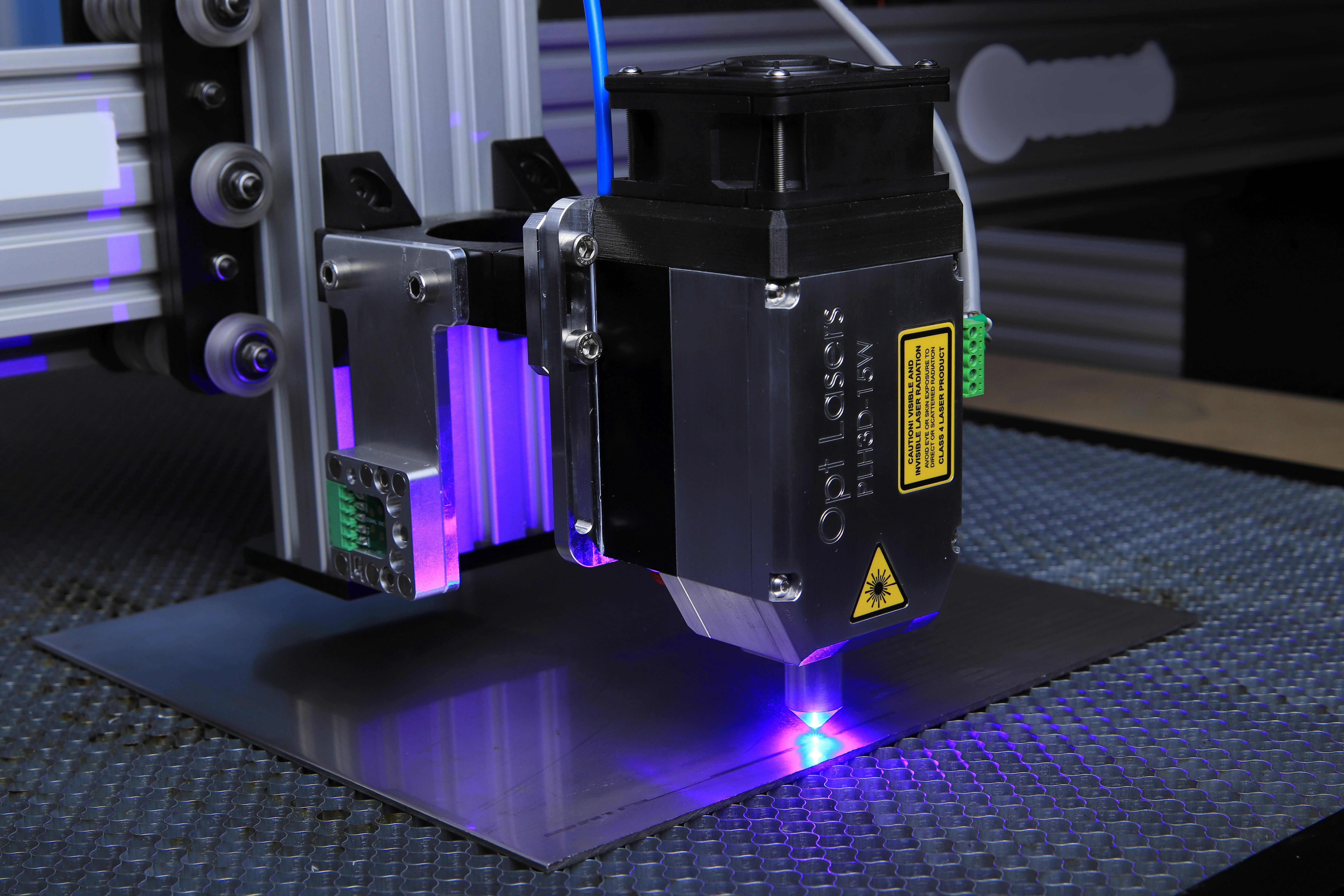 The Complete Guide to CNC Machines: Types, Technologies & Applications