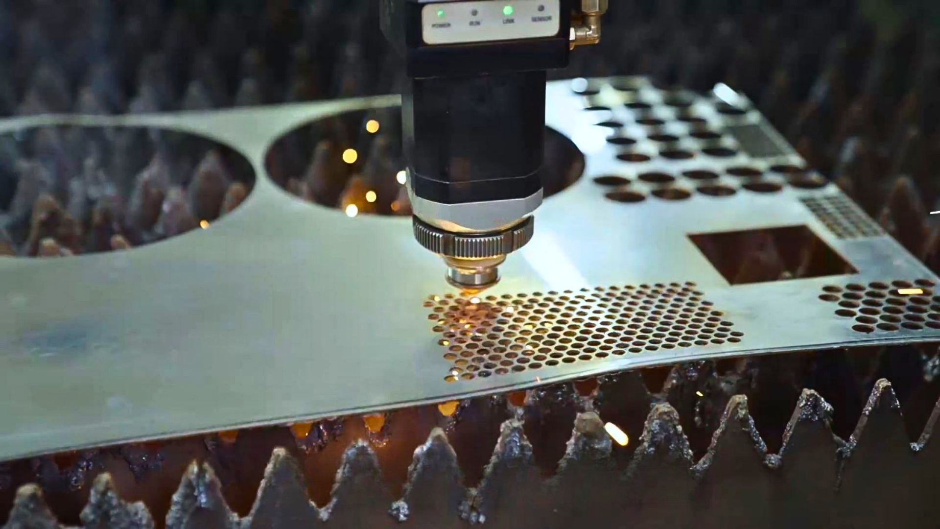 CNC Laser Cutting