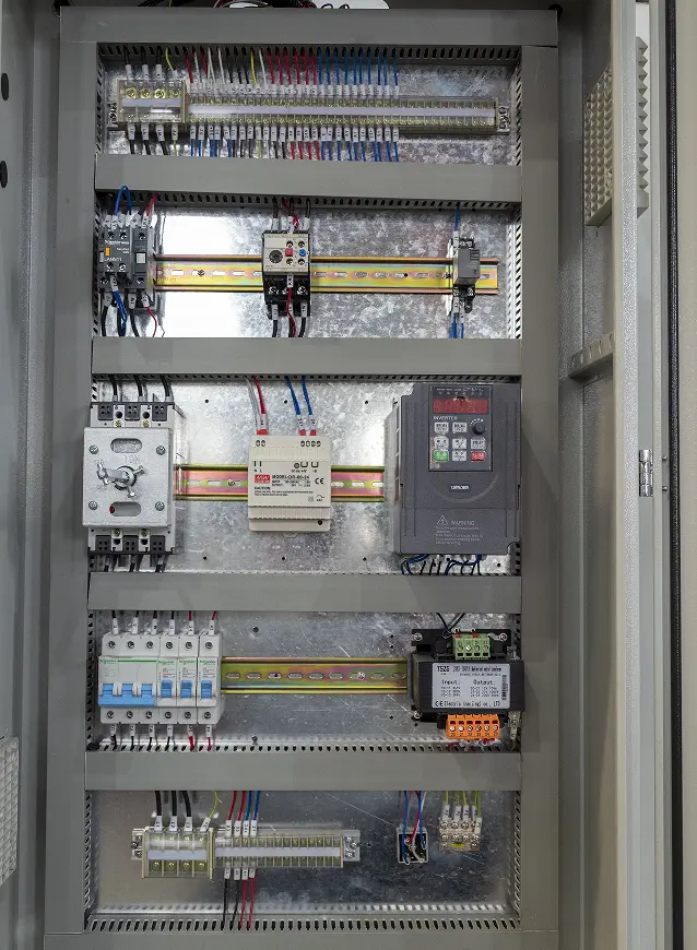 Distribution box